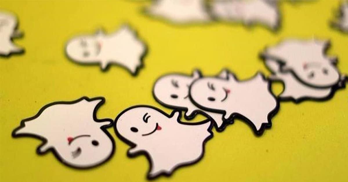 مستخدمى سناب شات ، قامت شركة سناب المطورة لتطبيق التراسل الفيديوى "سناب شات" بالاعلان عن اطلاق ميزة (App Stories بشكل رسمى، بعد قرابة عام من معاينتها للمرة الأولى