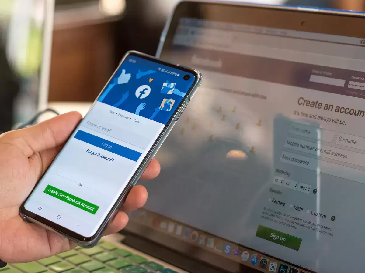 الإختراق على فيسبوك